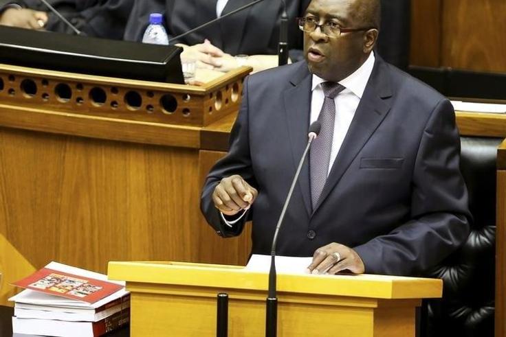 South Africa's President Zuma changes finance minister