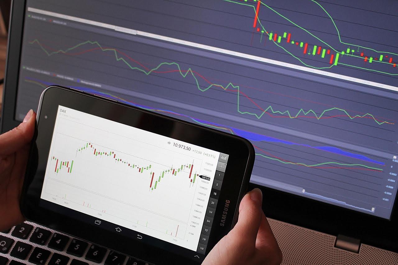 Central Bank Policy Shifts: How CBN Announcements Can Make or Break Your Forex Trades in Nigeria