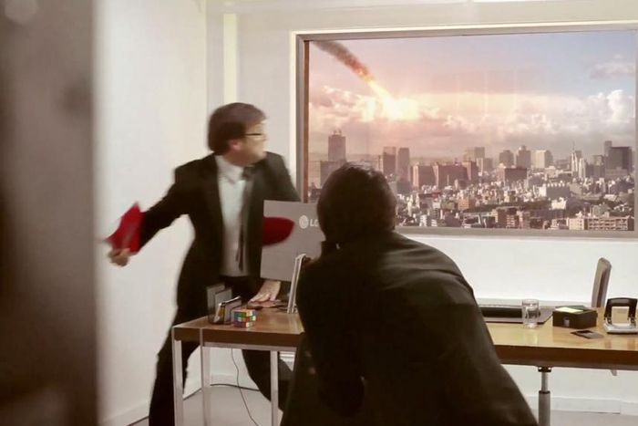 LG prank makes people think it's the end of the world