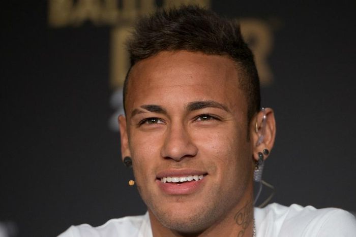 ___4546513___https:______static.pulse.com.gh___webservice___escenic___binary___4546513___2016___1___11___21___neymar-cropped_1ah6k0zp1aftk17g0y1dwax2wy