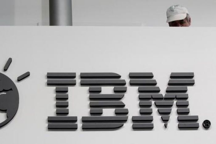 Business corp plans to buy Truven Health Analytics for $2.6 billion