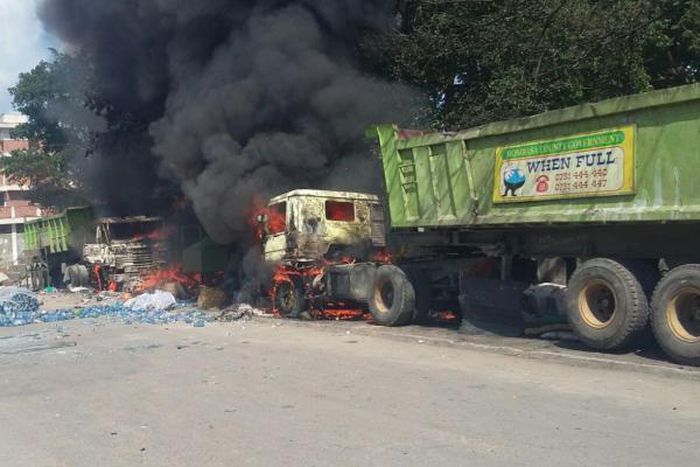A truck burnt by Mombasa Technical University students