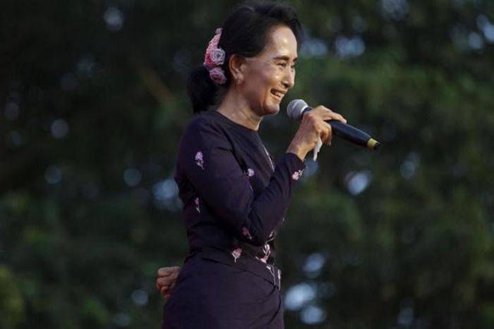 Don't exaggerate the problems-Suu Kyi on Myanmar's persecuted Rohingya