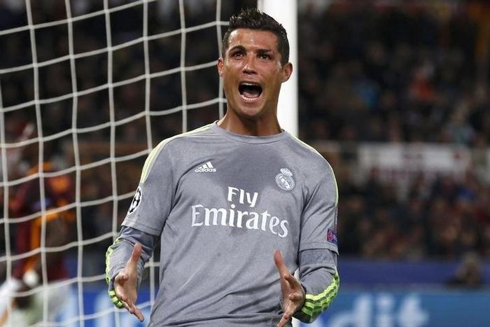 Real Madrid's Cristiano Ronaldo reacts during the match against AS Roma. REUTERS/Alessandro Bianchi