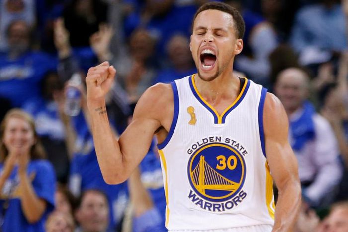 ___4300587___https:______static.pulse.com.gh___webservice___escenic___binary___4300587___2015___10___28___15___stephcurry-cropped_1csmot05dfkhk1efstzf9543rz_1