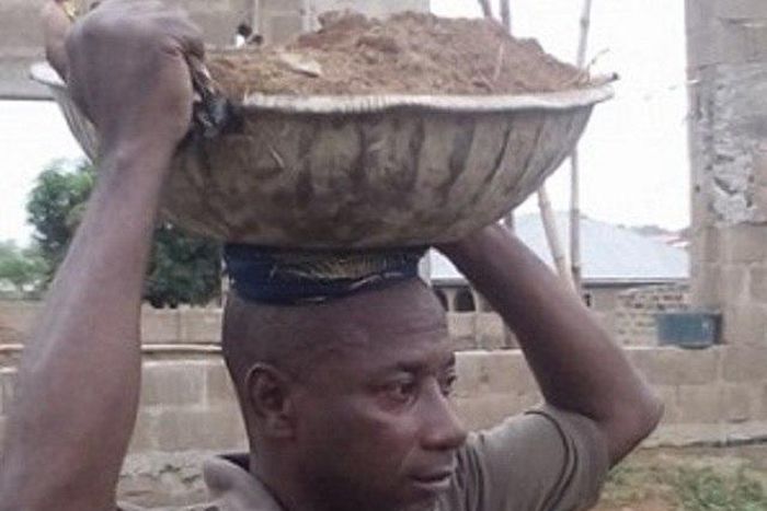 Kayode Odeyemi, lecturer turned labourer