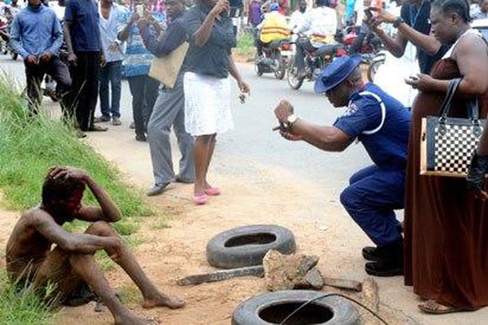 Mad men caught with decomposing human head