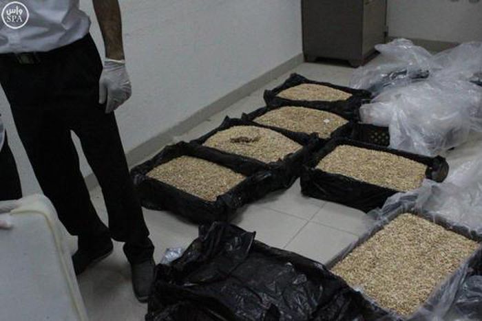 Lebanon arrests five, seizes 2 tonnes of drugs aboard Saudi-bound jet