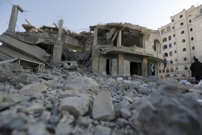 Air strike kills Yemeni judge and family - residents