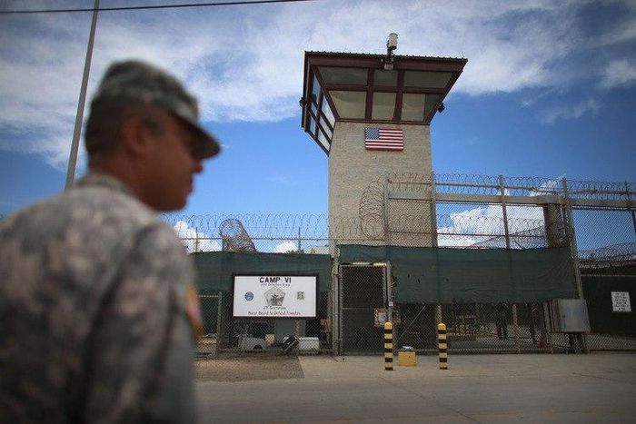 White House reviewing Pentagon plan to close Guantanamo prison.