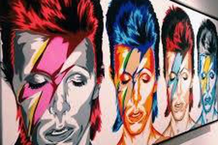 ___4571708___https:______static.pulse.com.gh___webservice___escenic___binary___4571708___2016___1___18___13___david+Bowie_1