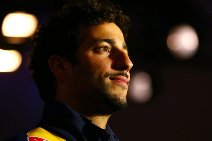 ___4700629___https:______static.pulse.com.gh___webservice___escenic___binary___4700629___2016___2___18___15___danielricciardo-cropped_52painrywf7i14wpf40auizkp_1