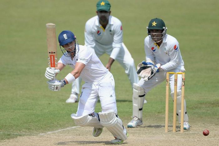 ___4280801___https:______static.pulse.com.gh___webservice___escenic___binary___4280801___2015___10___31___18___jamestaylorcropped_18j7x4npy6a5m1cqs0bl1c1e90_1