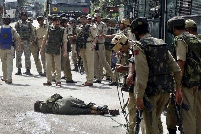 India says top militant killed in disputed Kashmir region