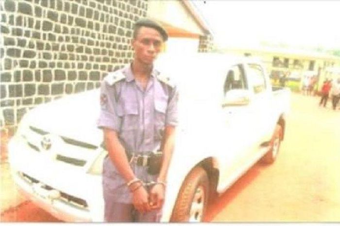 The fake Naval rating