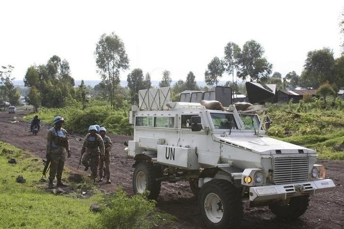 South African peacekeepers patrol the streets of Goma in eastern Democratic Republic of Congo, December 2, 2015. REUTERS/Ed Cropley