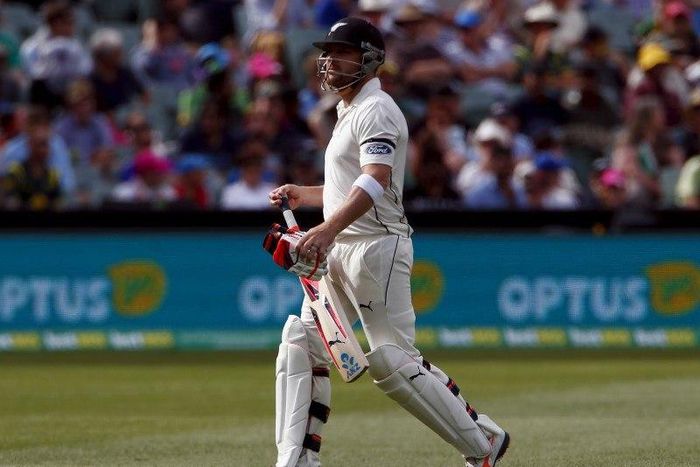New Zealand's captain Brendon McCullum walks off the ground after being dismissed for four runs during the first day of the third cricket test match against Australia at the Adelaide Oval, in South Australia, November 27, 2015. REUTERS/David Gray