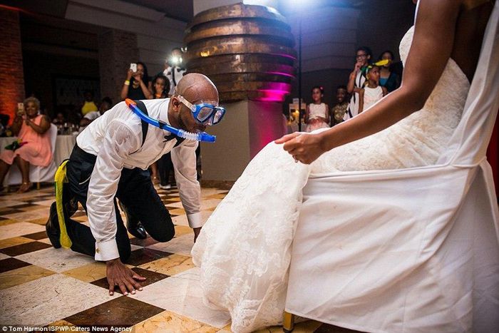 Funny wedding photos