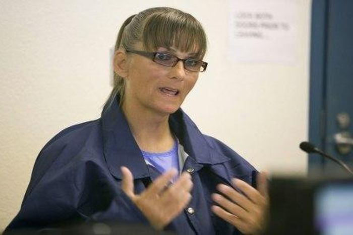 California sets path for inmates to get sex-reassignment surgery