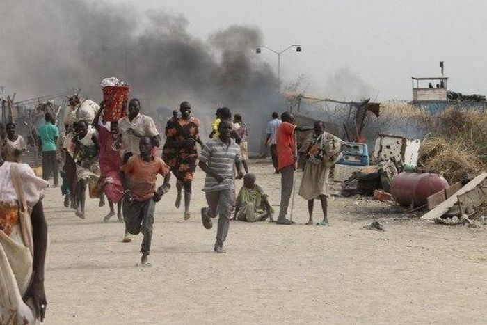 Fighting at U.N. compound in South Sudan kills 18: MSF