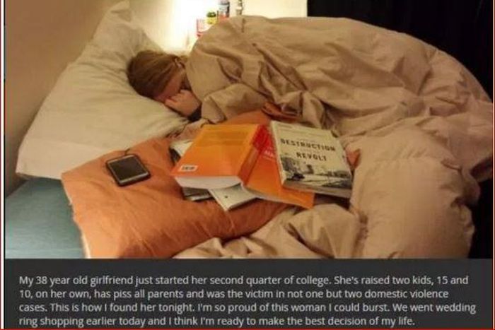 ___4550749___https:______static.pulse.com.gh___webservice___escenic___binary___4550749___2016___1___12___16___This+guy+went+viral+after+sharing+a+picture+of+his+girlfriend+in+bed