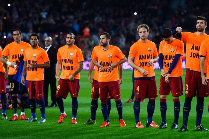 ___4293176___https:______static.pulse.com.gh___webservice___escenic___binary___4293176___2015___10___26___15___barcelona-cruyff-cropped_oat48hkrb1v41gflkj7j4o3fr