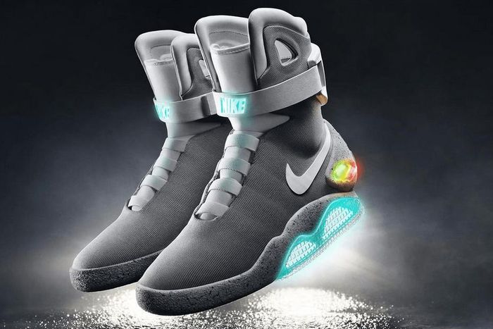 Nike Mag sneakers