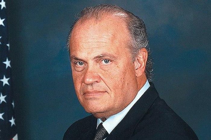 Fred Thompson dies at 73