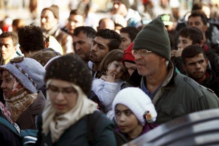 Germany says Austrian handling of refugees "out of order"