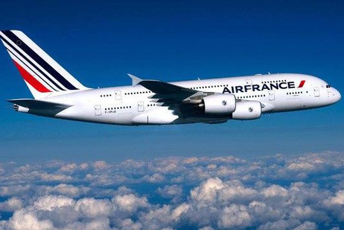 Europe based air carrier to replace planes servicing Lagos-Paris, Lagos-Amsterdam routes