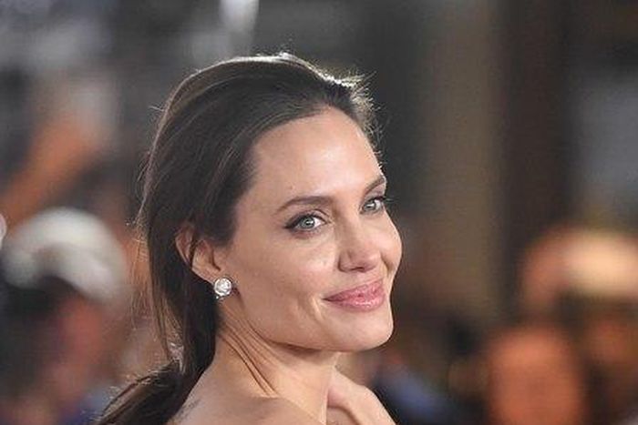 Angelina Jolie