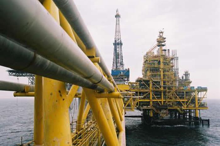 Price slump may affect oil fields