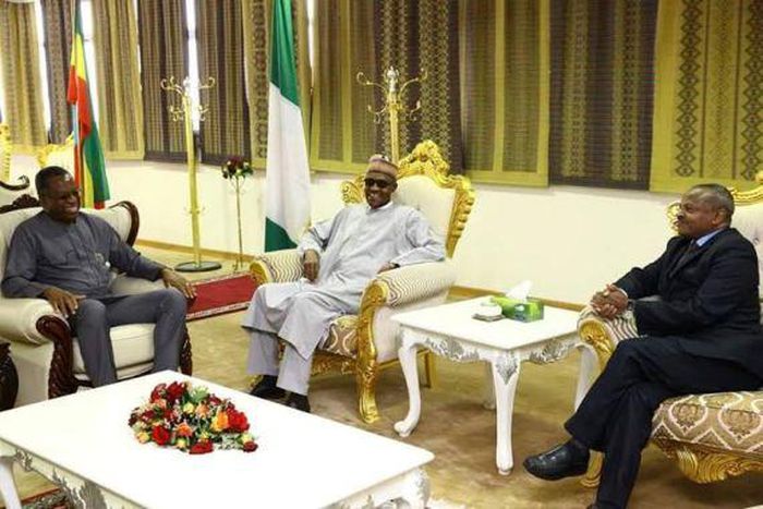 President Muhammadu Buhari arrives in Ethiopia on January 29, 2016