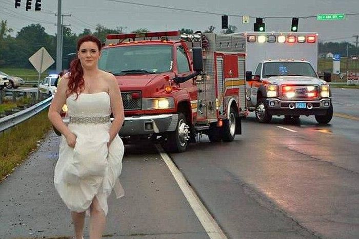 Paramedic Sarah Ray rushed to the scene of an accident to help her family an hour after her wedding