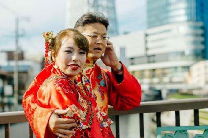 Chinese couple take 'ugliest' pre-wedding photos ever