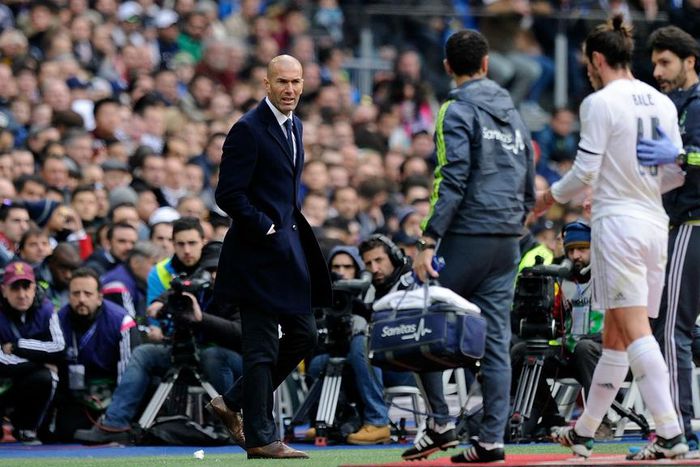 ___4568447___https:______static.pulse.com.gh___webservice___escenic___binary___4568447___2016___1___18___2___zinedine-zidane-gareth-bale-cropped_ppgeypkrw3fpzyc6pouqcvrs