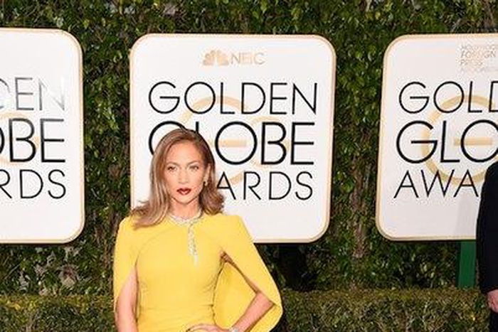 Jennifer Lopez in Giambattista Valli