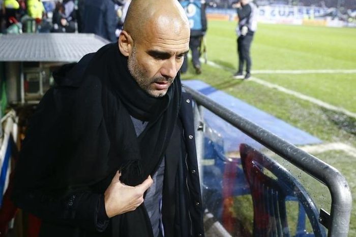 Football Soccer - VFL Bochum v Bayern Munich - German Cup (DFB Pokal) - RewirpowerStadium, Bochum, Germany - 10/02/16 Bayern Munich's coach Pep Guardiola arrives for match REUTERS/Wolfgang Rattay