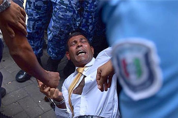 Maldives arrests judge, former legal official over court order