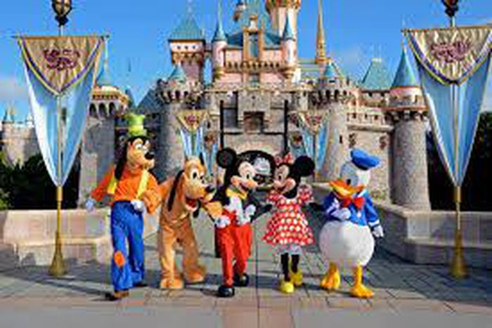 ___4633237___https:______static.pulse.com.gh___webservice___escenic___binary___4633237___2016___2___1___18___Disneyland