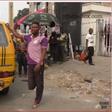 Heartbreaking picture of one-legged hardworking bus conductor goes viral