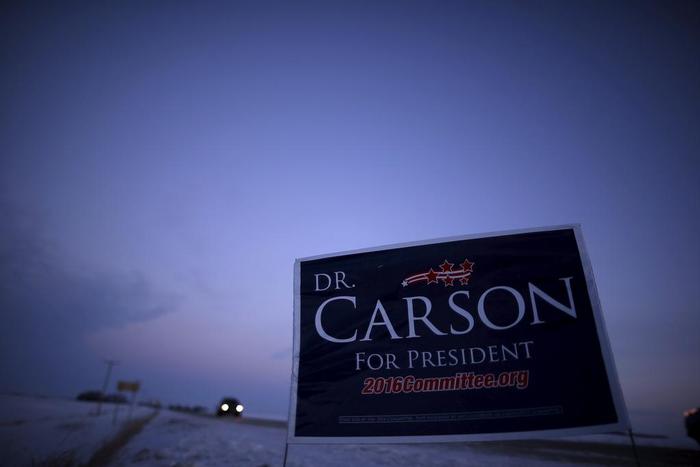 Carson cancels campaign events after staff in fatal car accident