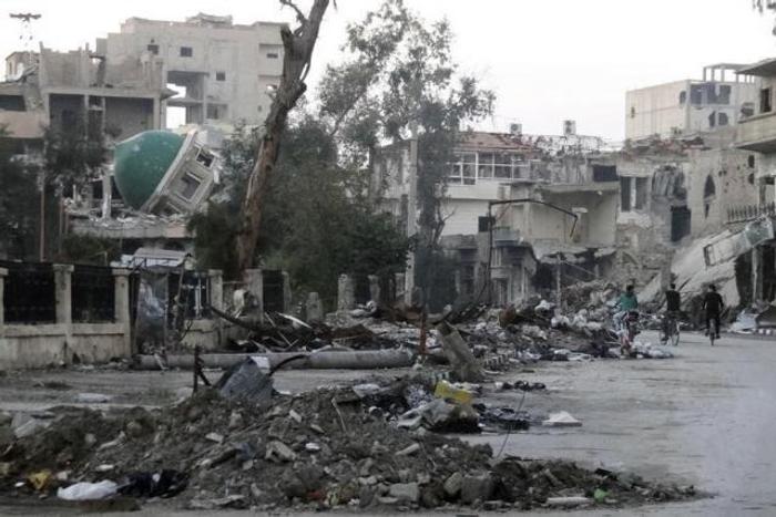 Islamic State frees 270 of 400 people kidnapped from Syria's Deir al-Zor