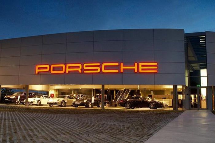 Porsche showroom