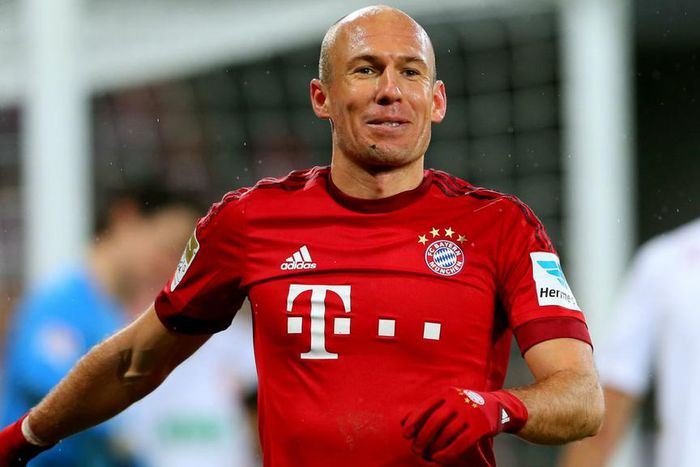 ___4690554___https:______static.pulse.com.gh___webservice___escenic___binary___4690554___2016___2___16___9___arjenrobben-cropped_1n7ffxoconkgr1neflr0kxw2z0_1