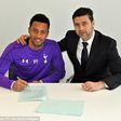Mousa Dembele and Mauricio Pochettino after the midfielder signs a new four-contract at Tottenham