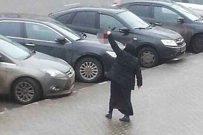 Babysitter arrested for decapitating head of a 4-yr-old girl