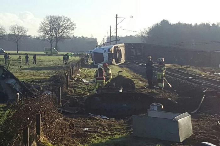 One dead, several injured after Dutch passenger train derails