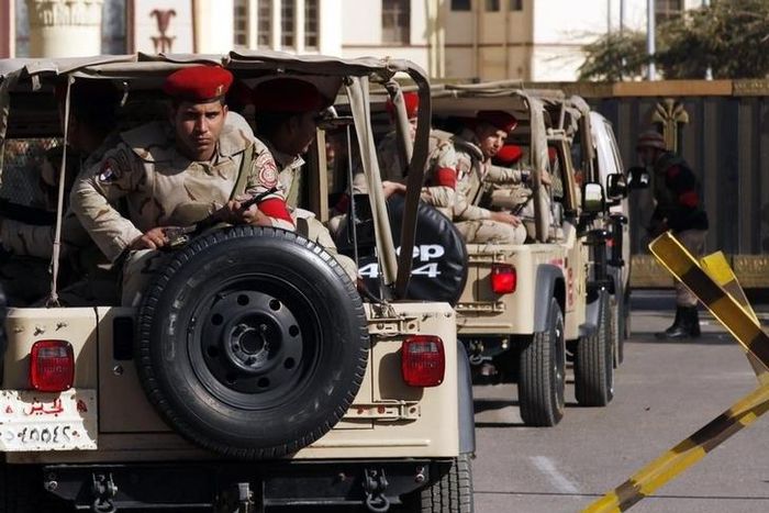 Soldiers in a convoy in Cairo, January 30, 2015. REUTERS/Asmaa Waguih