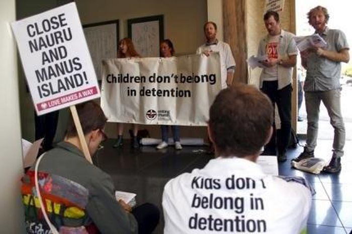 Nauru police investigate alleged sexual assault on child refugee